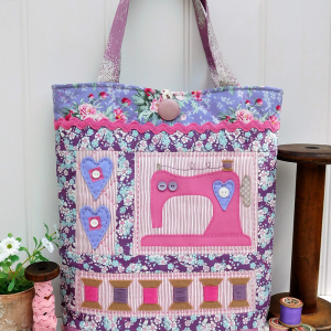 MRS PLUMโS SEWING BAG by RIVENDALE COLLECTION